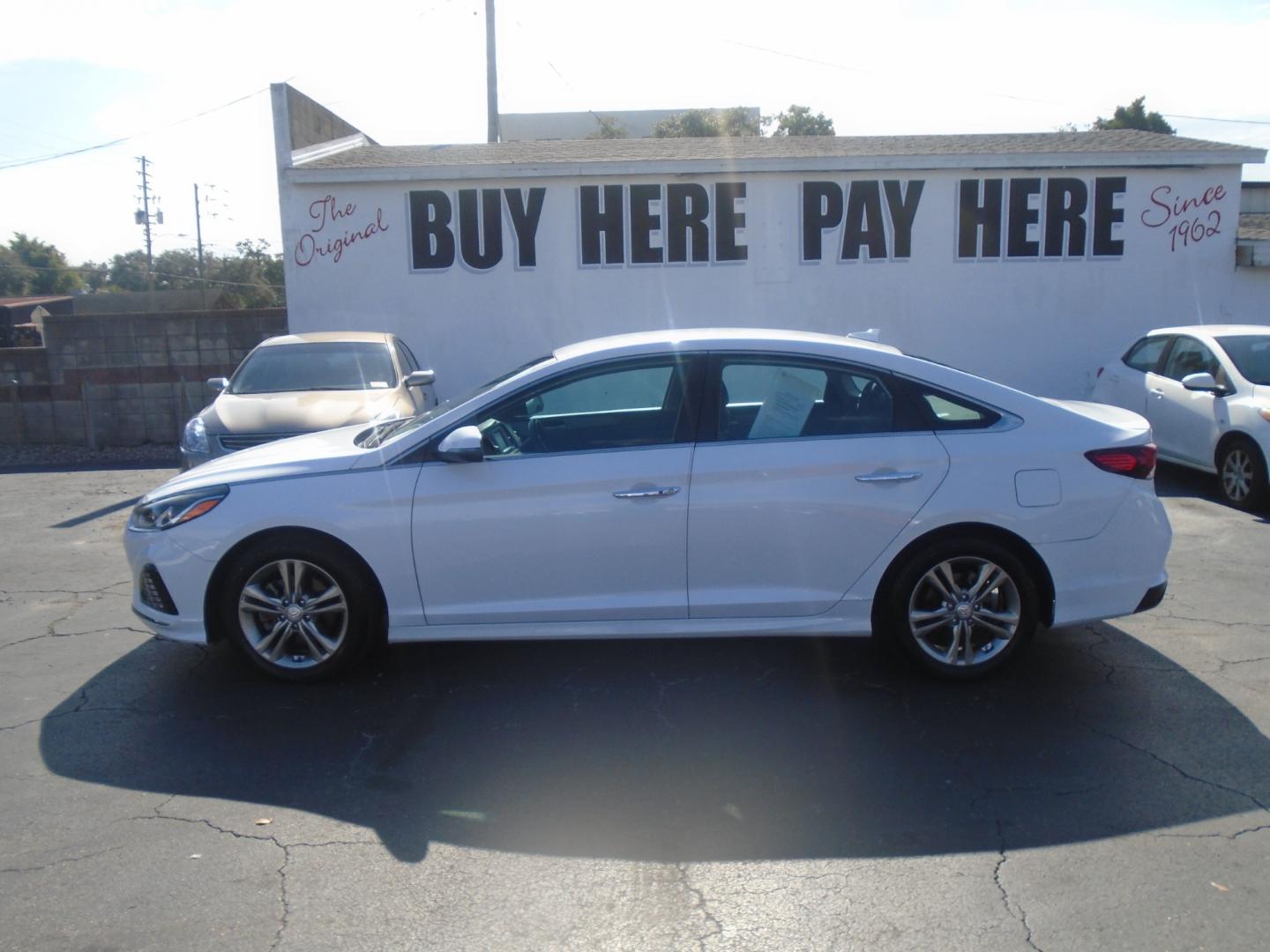 2019 Hyundai Sonata (5NPE34AF5KH) , located at 6112 N Florida Avenue, Tampa, FL, 33604, (888) 521-5131, 27.954929, -82.459534 - Photo#0